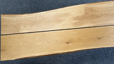 Eichen-Bohlen als Tischplatte